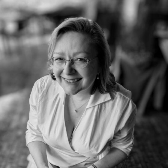 Dr Joanna Thurston